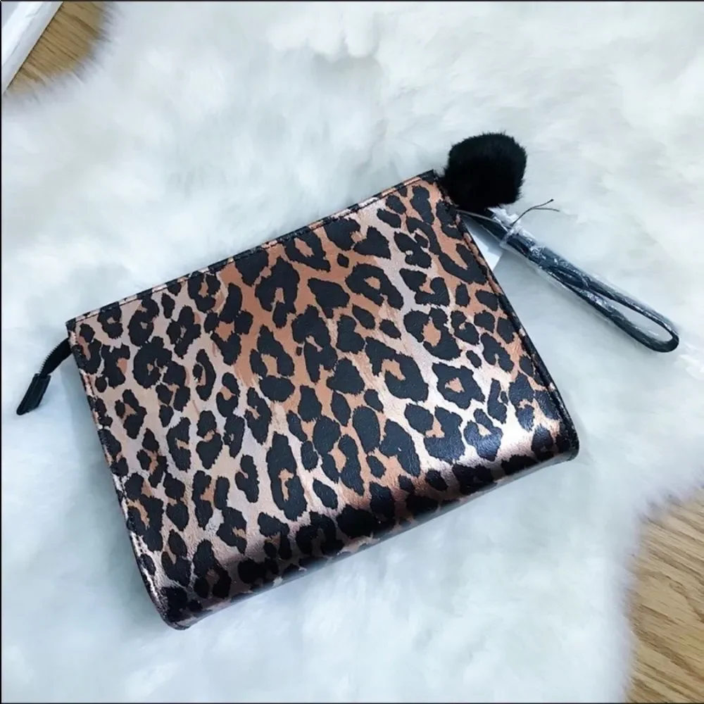Betsey Johnson Cheetah Print Cosmetic Case Makeup Bag Leopard